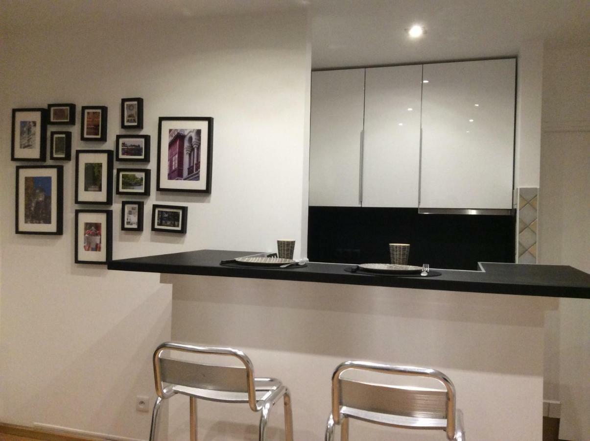 Appartement Au Calme Avec Terrasse Vichy Luaran gambar